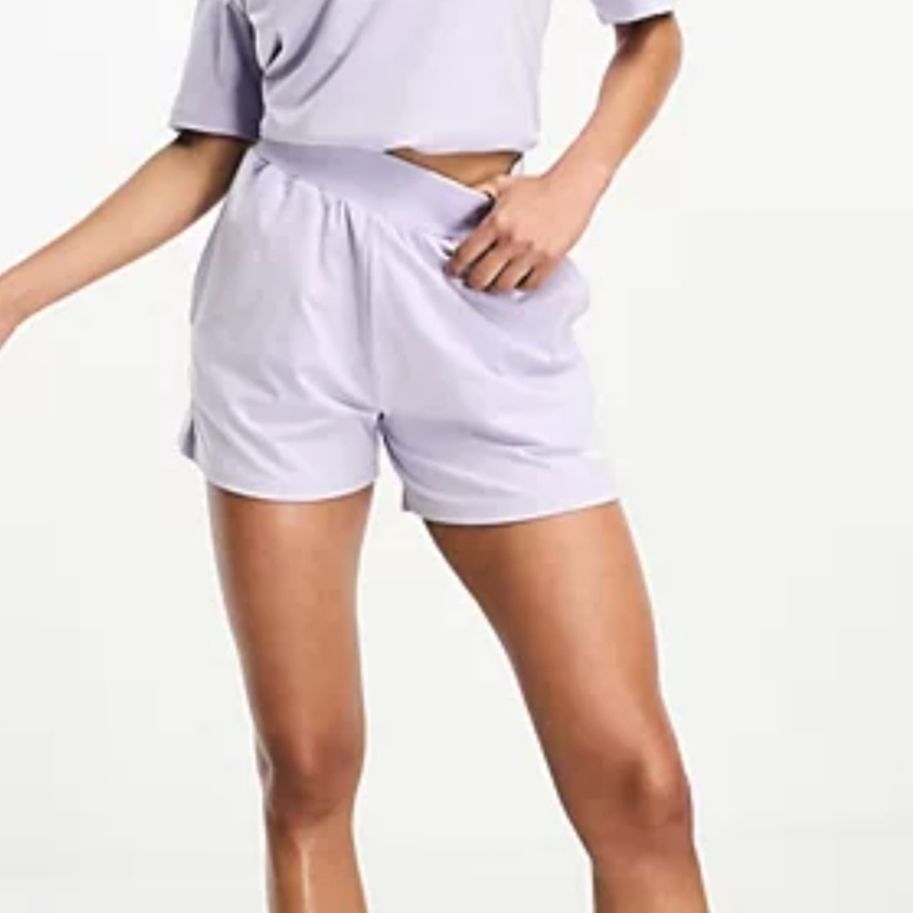 Hugo Boss Women's Shuffle Lounge  Casual Bodywear Shorts Lilac (S)